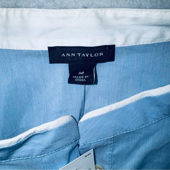 NWT Ann Taylor Tunic Top Shirt Banded Collar Rounded Hem Light Blue size Medium - Picture 4 of 5